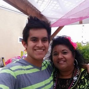 Meet your Posher, Carlos